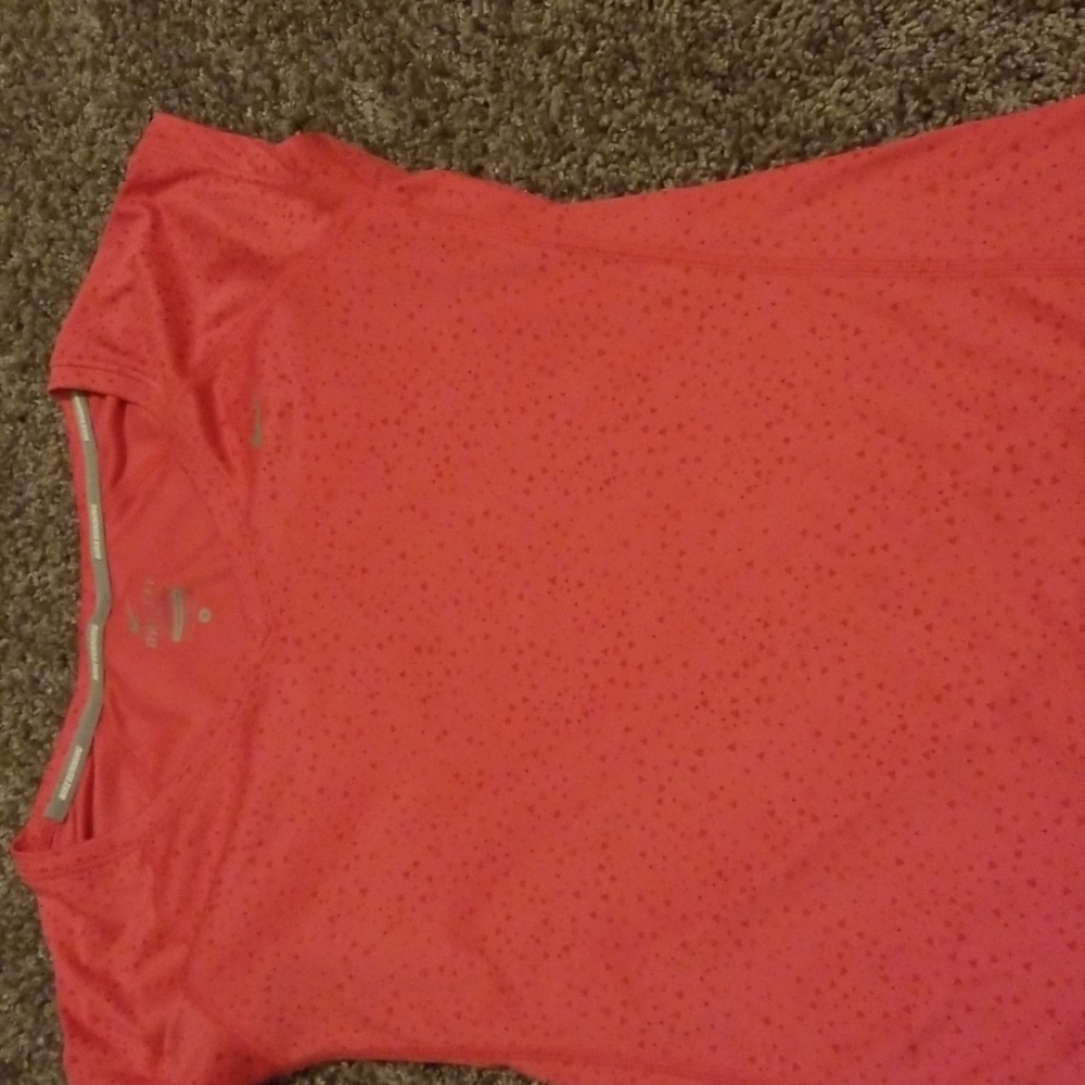 Nike tee